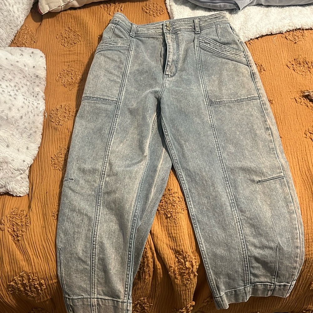 Anthropologie vaded jeans. Size 31